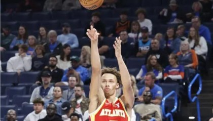 开云下载-生涯之夜导演超级冷门！丹尼尔斯爆发 鹈鹕后悔吗？