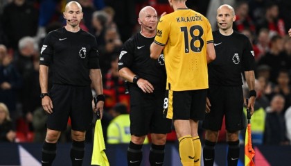 开云下载-又是你！西蒙-胡珀昔日"代表作"：吹停格10单刀 吹掉迪亚斯好球