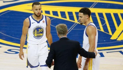 开云平台-两位马刺系教头斗法 科尔牌多烧脑先丢一城