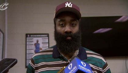 开云app-哈登谈适应过程：我还在学习 我还住在酒店里&amp;还没安顿下来